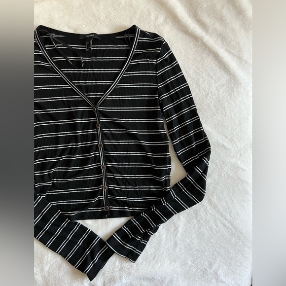 Forever 21 Striped Top - Picture 5 of 5